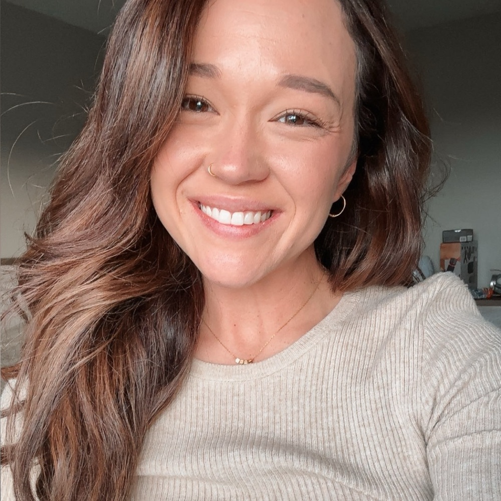 Meet your Posher, Elisha
